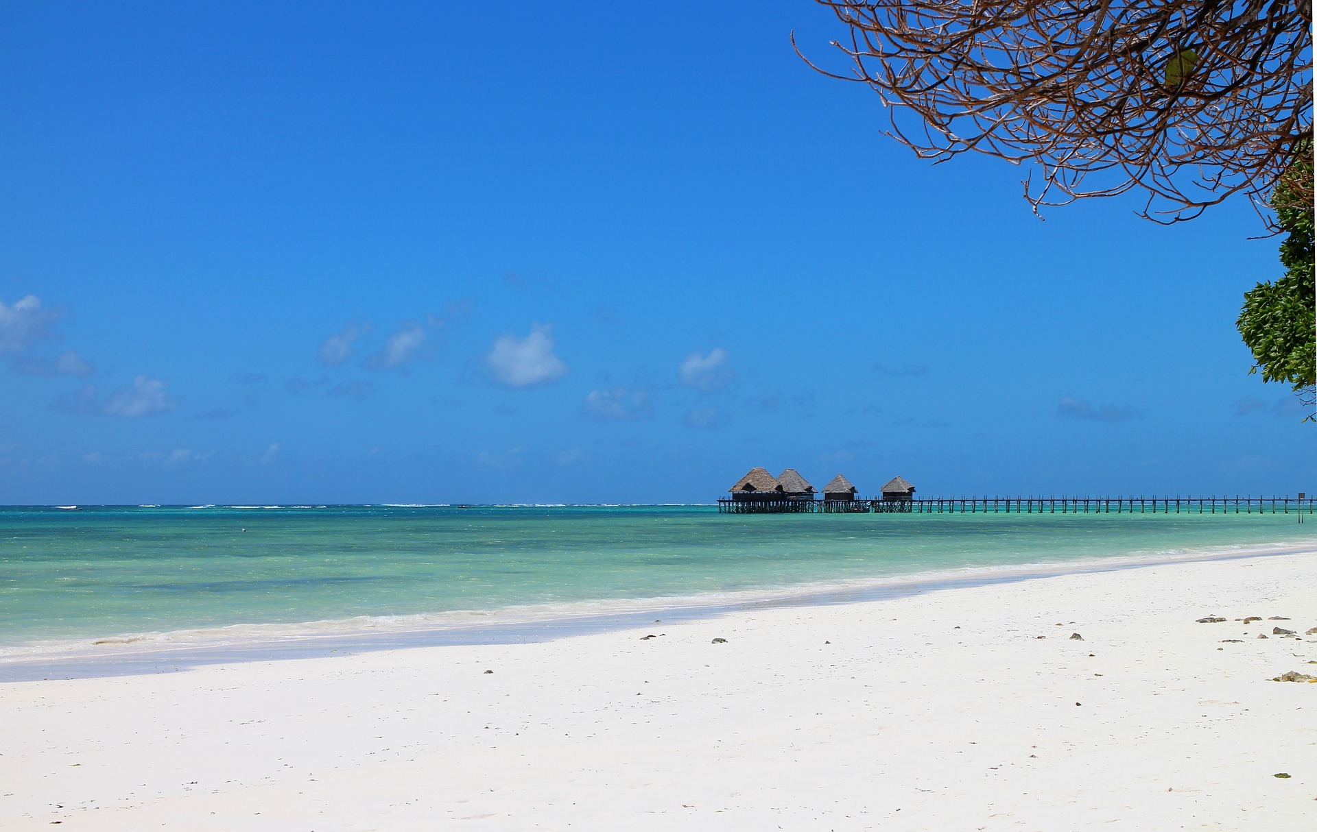 Zanzibar beach - Routes and Places of interest in Tanzania